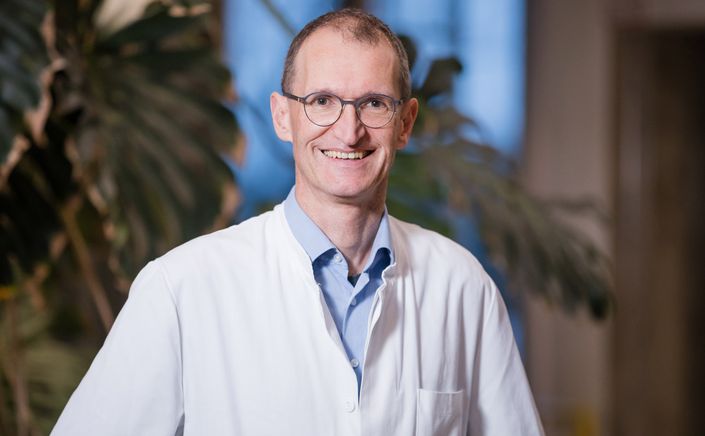 Bild von Prof. Dr. med. Dipl.-Psych. Stefan Unterecker